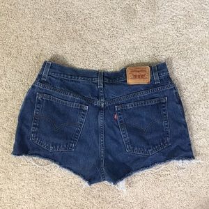 High rise Levi cut-off shorts